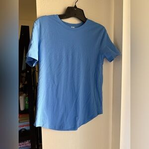 Lululemon Women’s Tee 💙